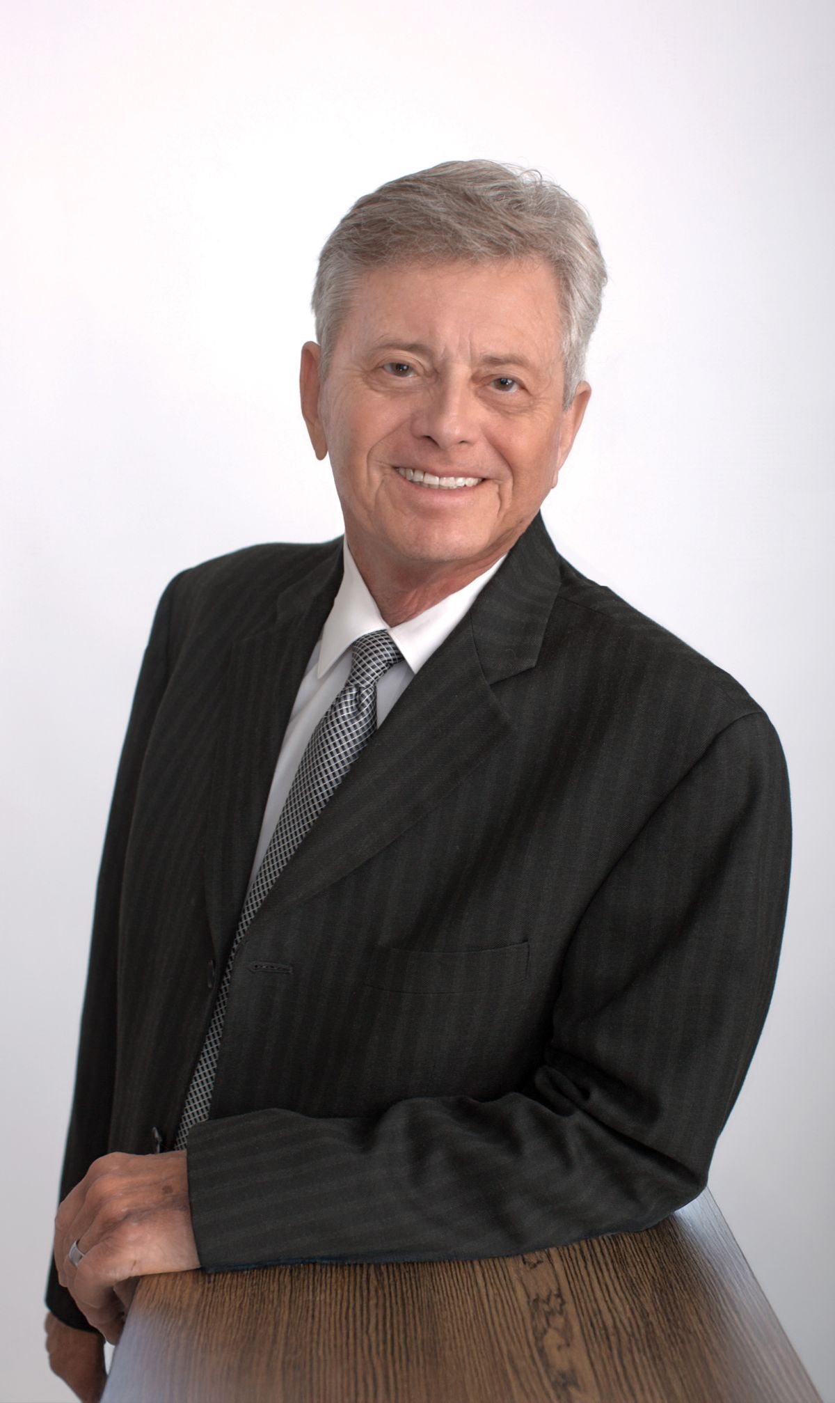 Wallace Photo